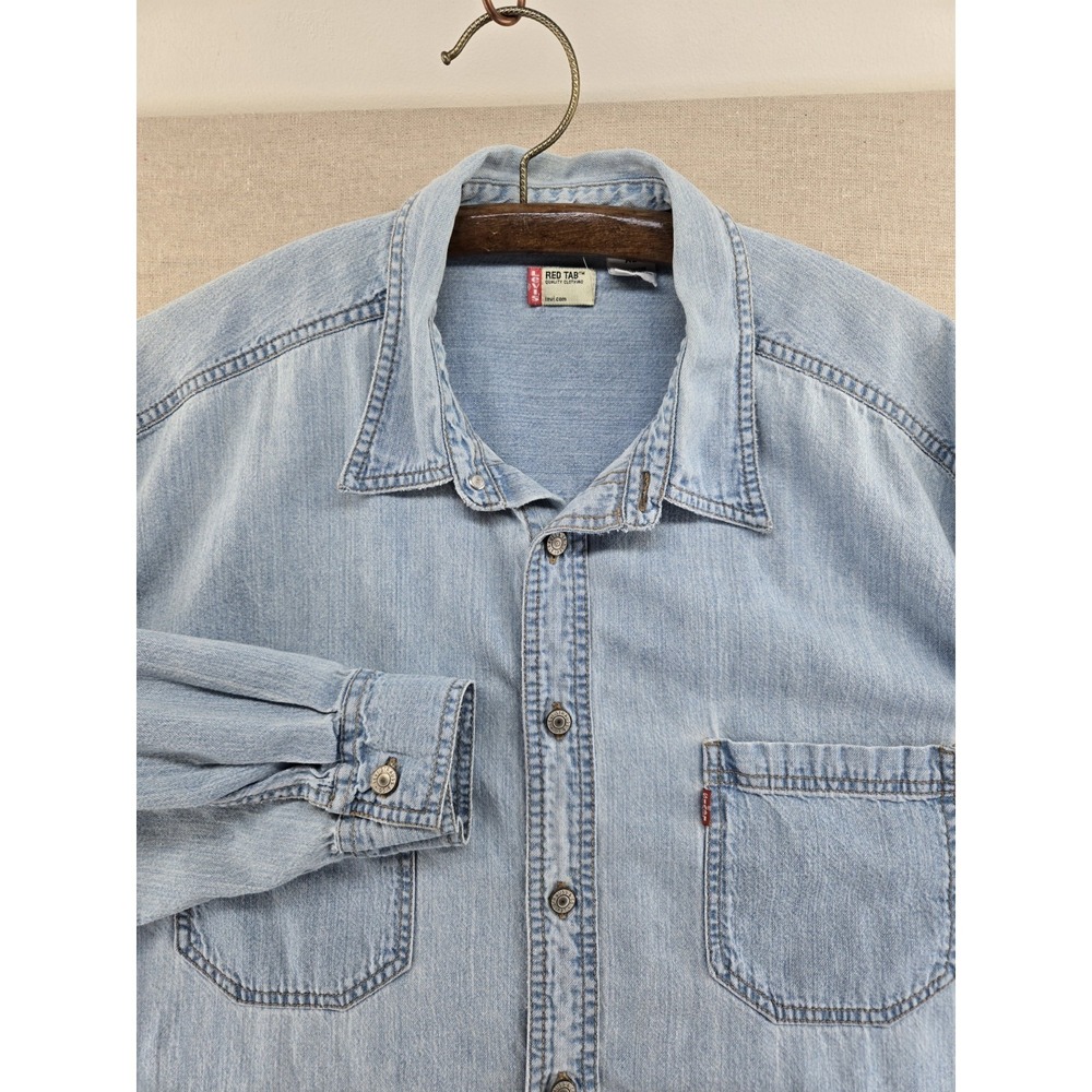 Vintage Levis Red Tab Shirt Men's XL Denim Metal Button Up Long Sleeve Blue Jean